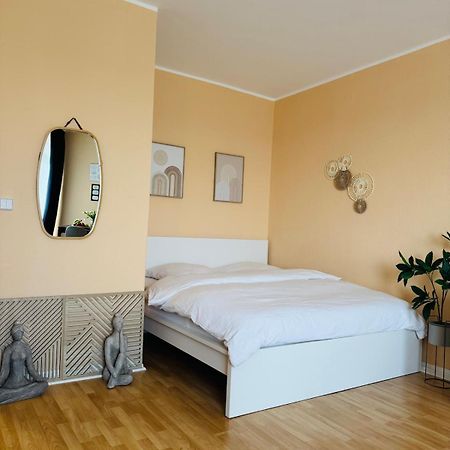 Modernes Apartment - Icc Messe & Ku'Damm Naehe Mit Parkplatz Berlin Exterior photo